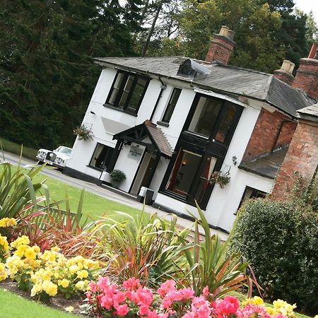 Old Rose And Crown Hotel Birmingham Rubery Eksteriør billede