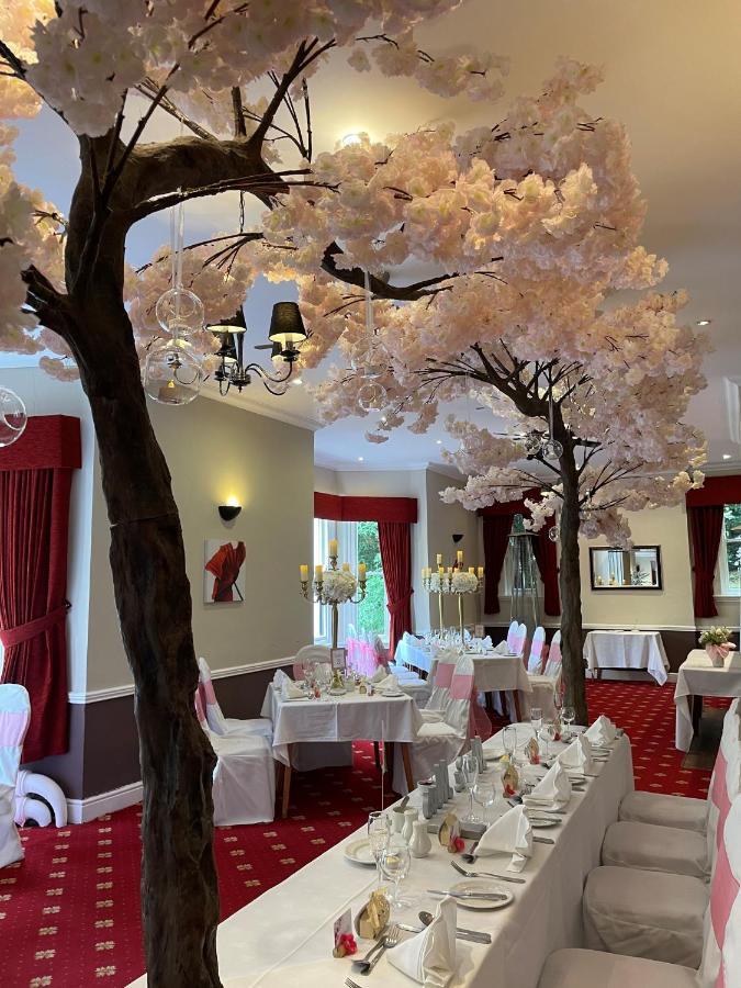 Old Rose And Crown Hotel Birmingham Rubery Eksteriør billede