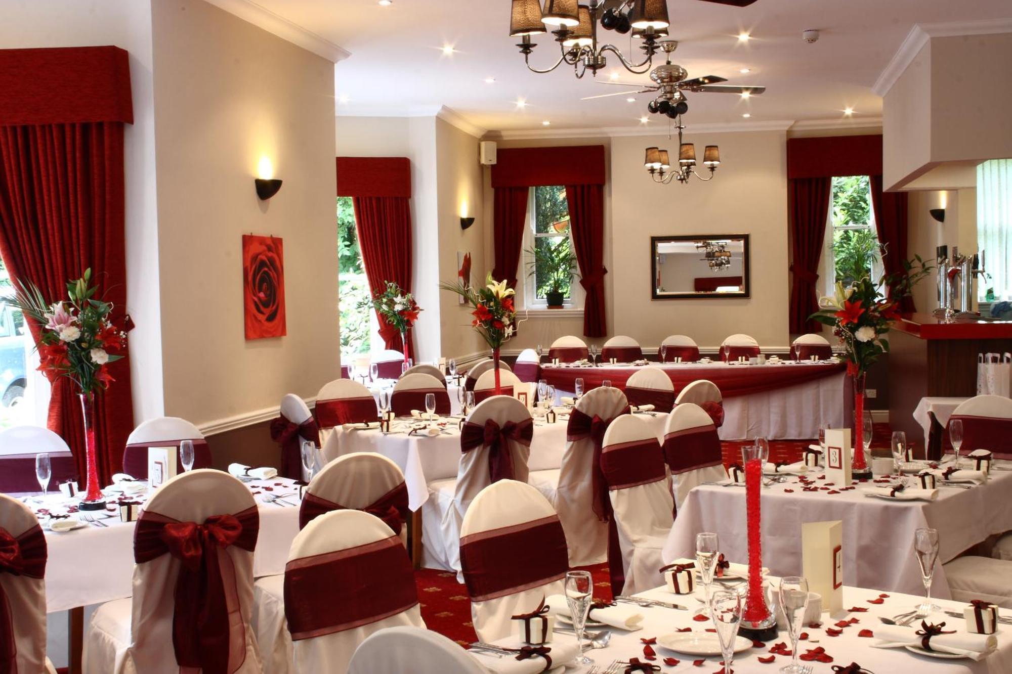 Old Rose And Crown Hotel Birmingham Rubery Eksteriør billede