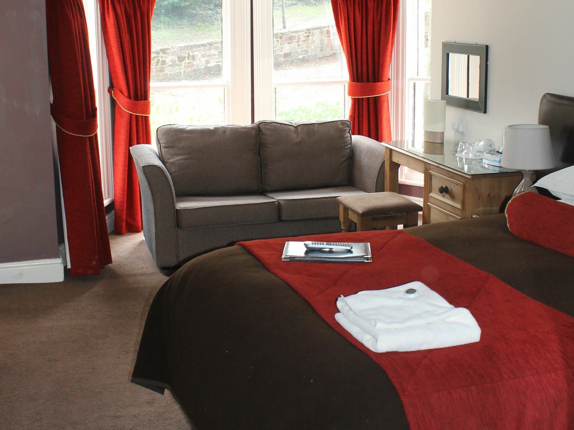Old Rose And Crown Hotel Birmingham Rubery Eksteriør billede